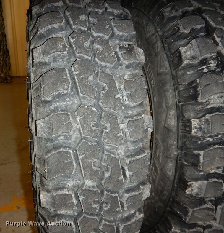 image for item DJ2824 1995 Ford F350 XL  brush fire truck