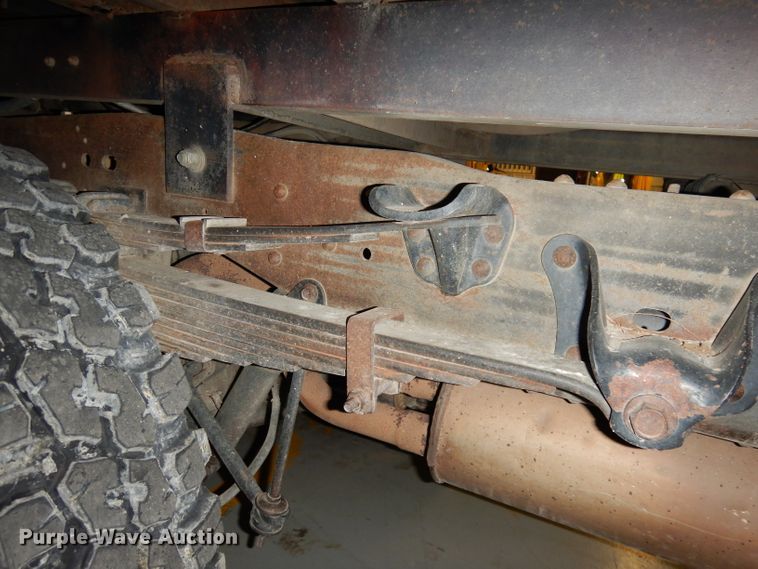 image for item DJ2824 1995 Ford F350 XL  brush fire truck