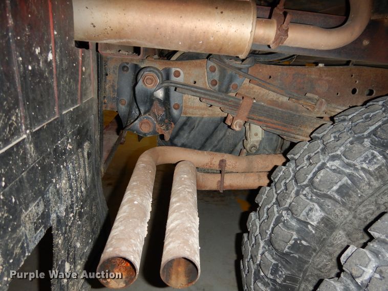 image for item DJ2824 1995 Ford F350 XL  brush fire truck