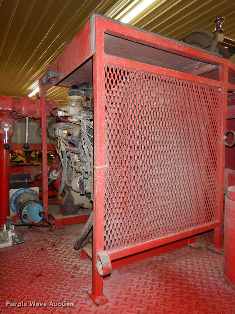 image for item DJ2824 1995 Ford F350 XL  brush fire truck