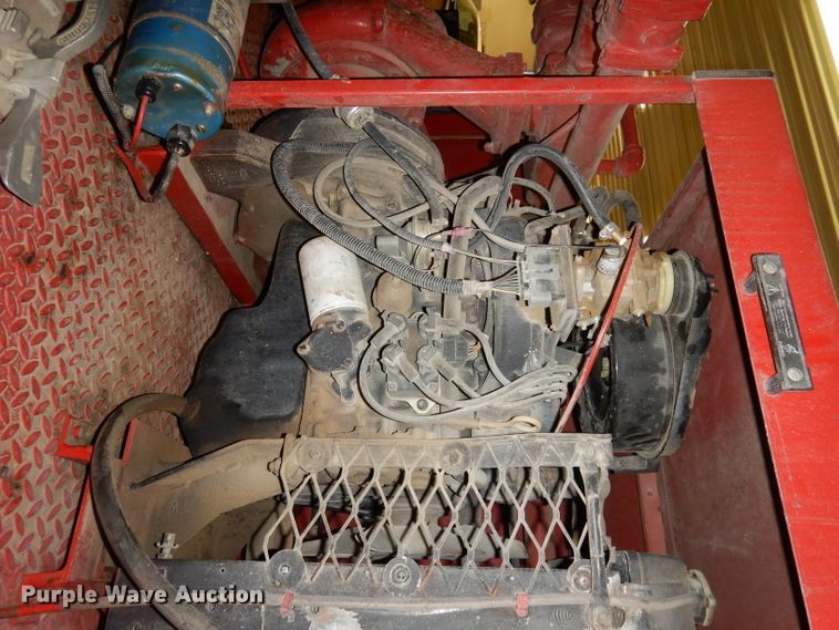 image for item DJ2824 1995 Ford F350 XL  brush fire truck