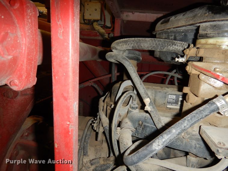 image for item DJ2824 1995 Ford F350 XL  brush fire truck