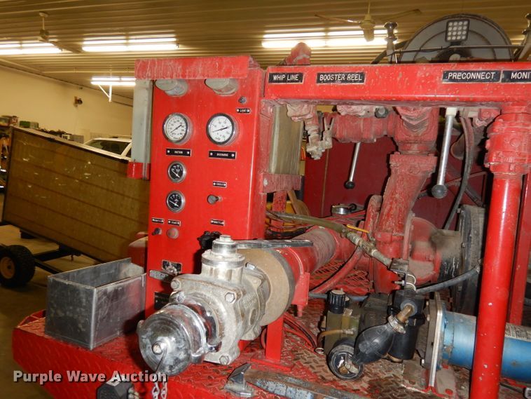 image for item DJ2824 1995 Ford F350 XL  brush fire truck