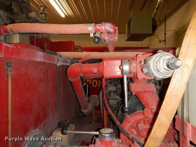 image for item DJ2824 1995 Ford F350 XL  brush fire truck