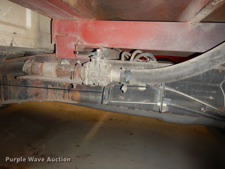 image for item DJ2824 1995 Ford F350 XL  brush fire truck