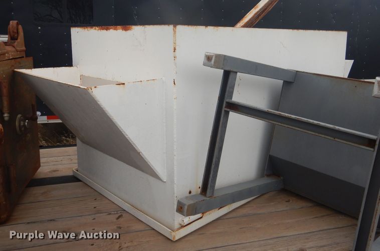 image for item DJ4790 Generator cover