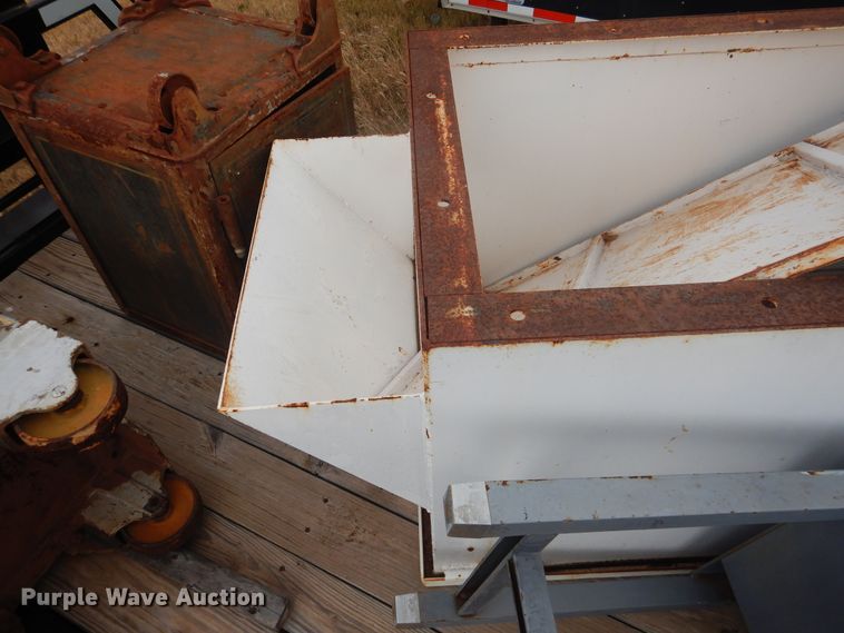 image for item DJ4790 Generator cover