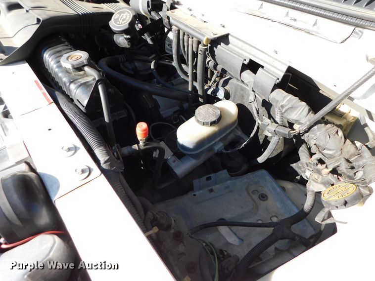 image for item DJ5924 1992 Ford E350  ambulance