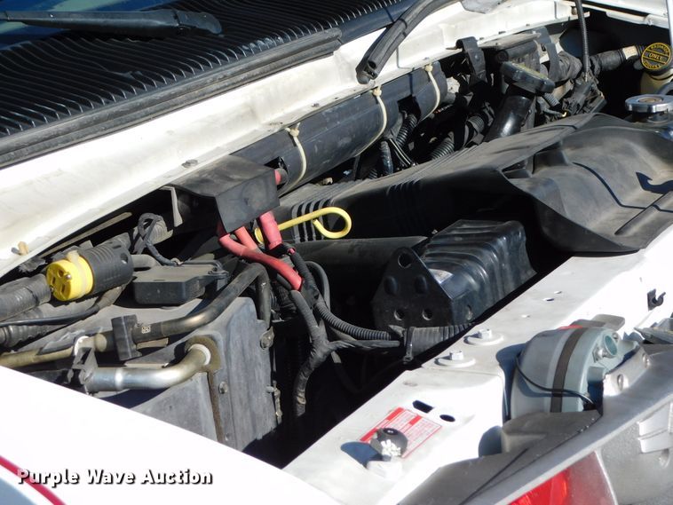 image for item DJ5924 1992 Ford E350  ambulance