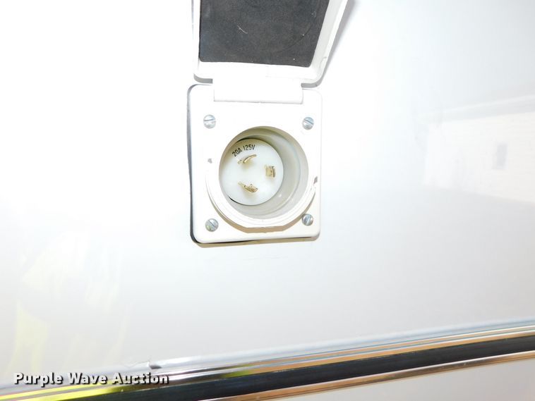 image for item DJ5924 1992 Ford E350  ambulance