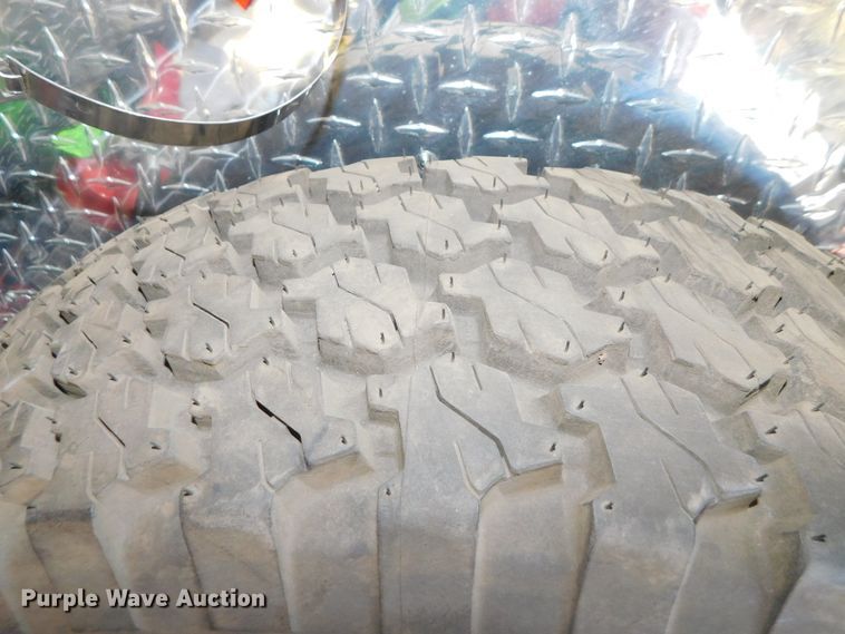 image for item DJ5924 1992 Ford E350  ambulance