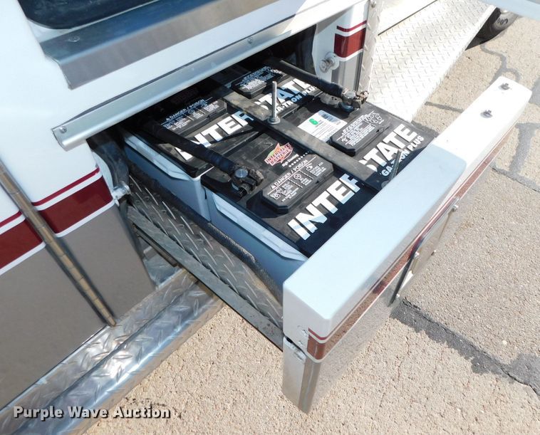 image for item DJ5924 1992 Ford E350  ambulance