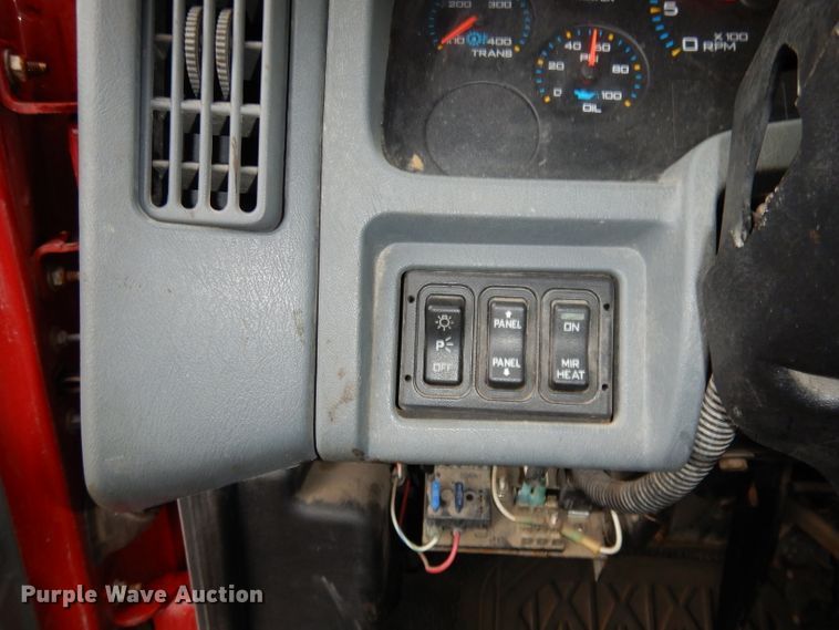 image for item DJ6965 2006 International 7300  dump truck