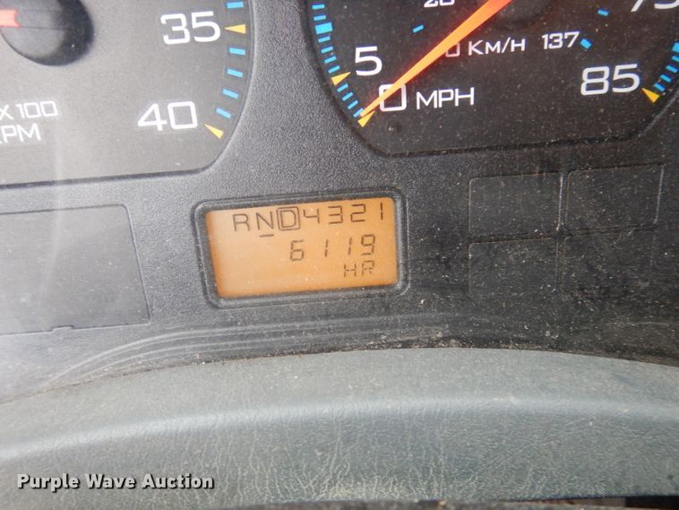 image for item DJ6965 2006 International 7300  dump truck