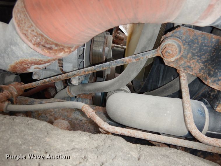 image for item DJ6965 2006 International 7300  dump truck