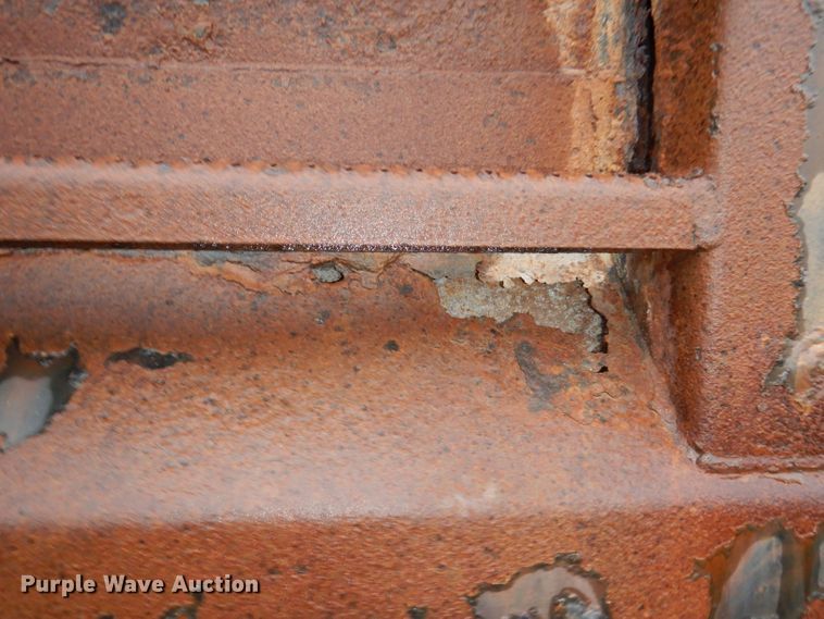 image for item DJ6965 2006 International 7300  dump truck