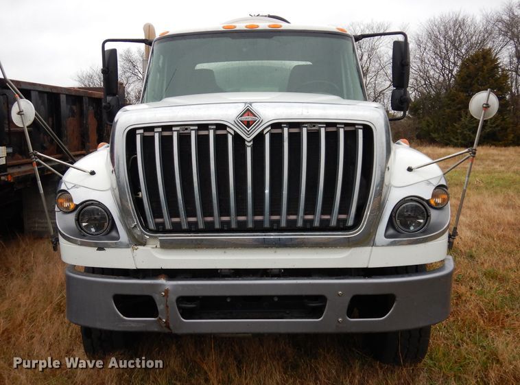 image for item DJ6985 2012 International WorkStar 7600  vacuum truck