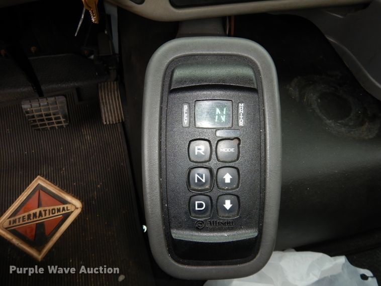 image for item DJ6985 2012 International WorkStar 7600  vacuum truck