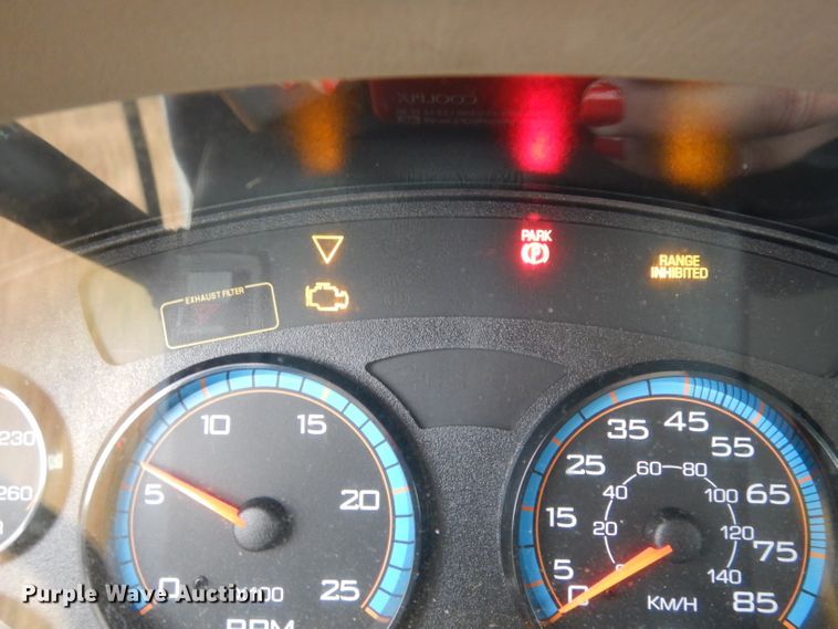 image for item DJ6985 2012 International WorkStar 7600  vacuum truck