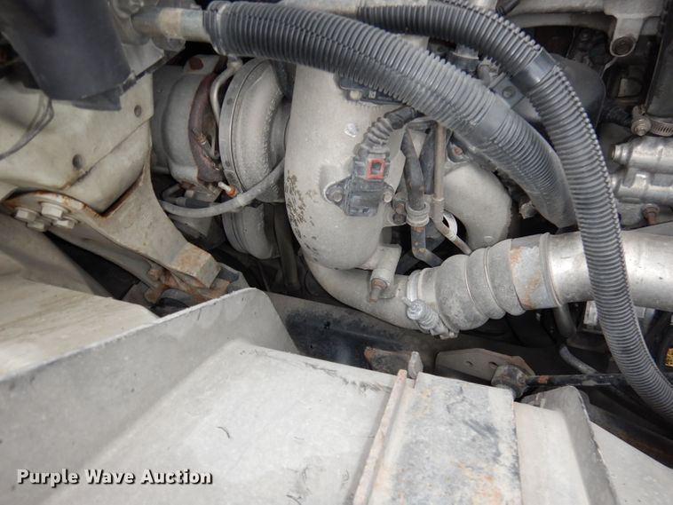 image for item DJ6985 2012 International WorkStar 7600  vacuum truck