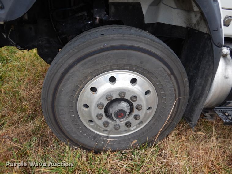 image for item DJ6985 2012 International WorkStar 7600  vacuum truck