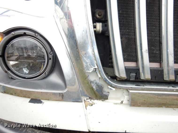 image for item DJ6985 2012 International WorkStar 7600  vacuum truck