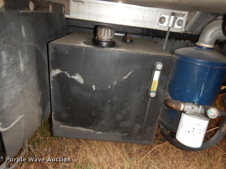 image for item DJ6985 2012 International WorkStar 7600  vacuum truck