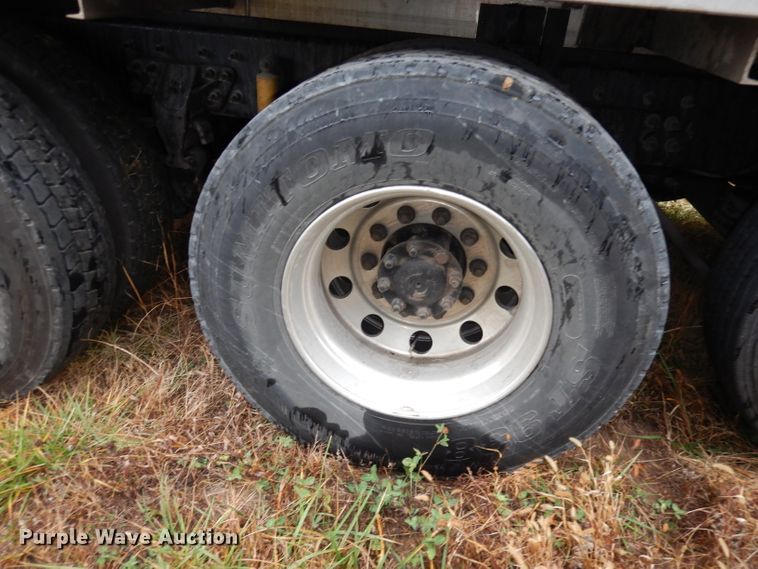 image for item DJ6985 2012 International WorkStar 7600  vacuum truck