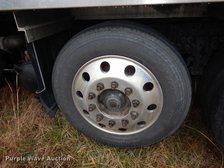 image for item DJ6985 2012 International WorkStar 7600  vacuum truck