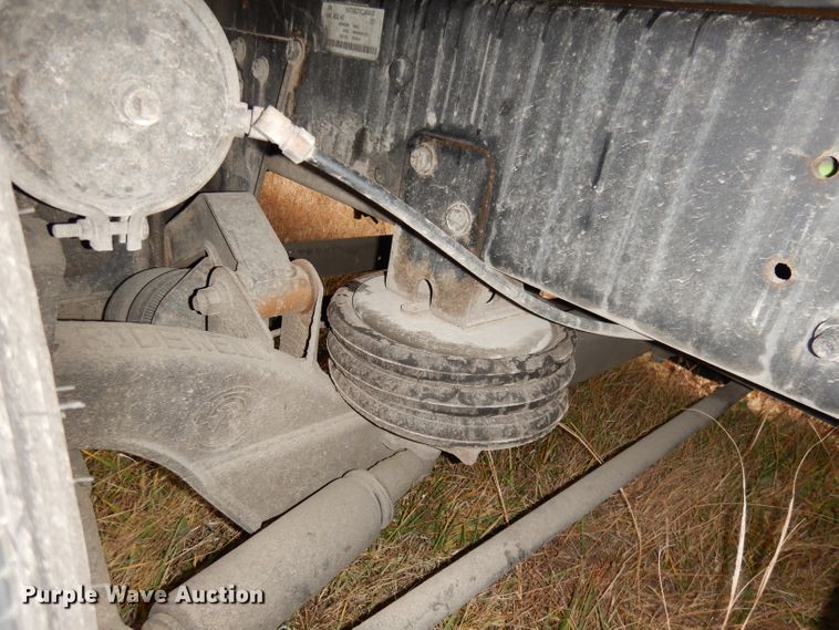 image for item DJ6985 2012 International WorkStar 7600  vacuum truck