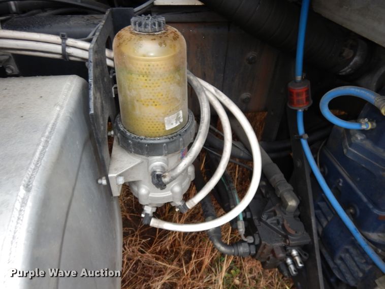 image for item DJ6985 2012 International WorkStar 7600  vacuum truck