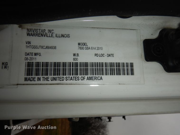 image for item DJ6985 2012 International WorkStar 7600  vacuum truck