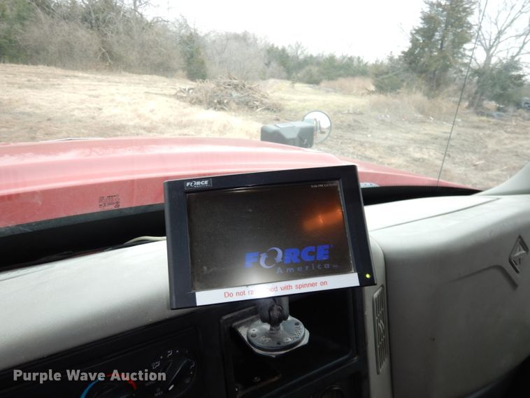 image for item DJ6986 2008 International 7400  dump truck