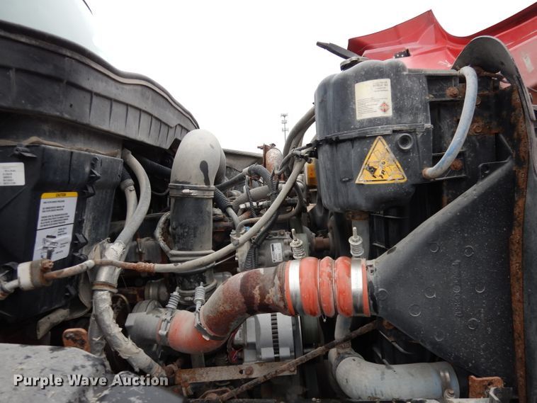 image for item DJ6986 2008 International 7400  dump truck