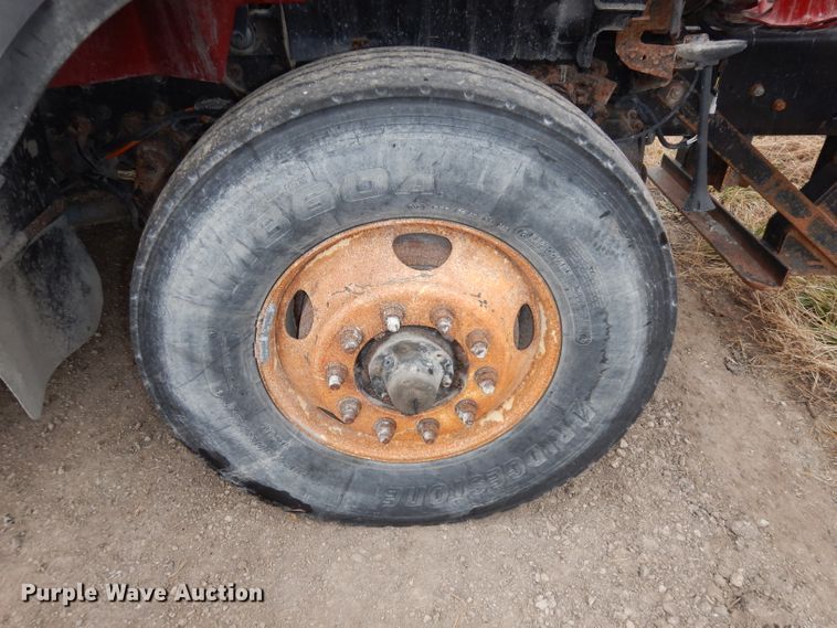 image for item DJ6986 2008 International 7400  dump truck