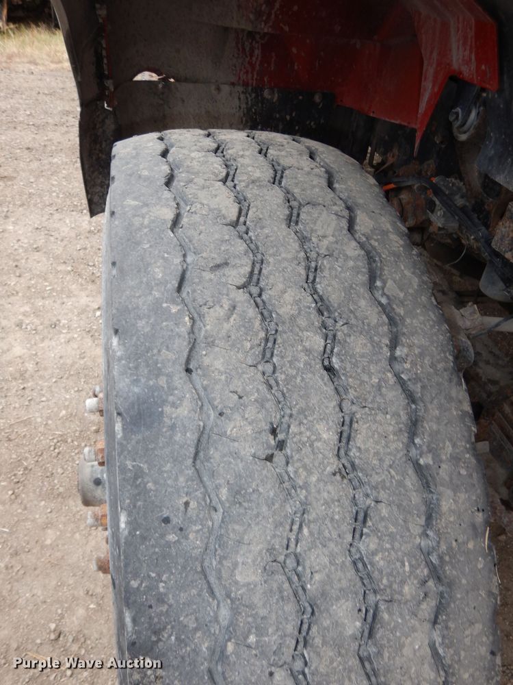 image for item DJ6986 2008 International 7400  dump truck