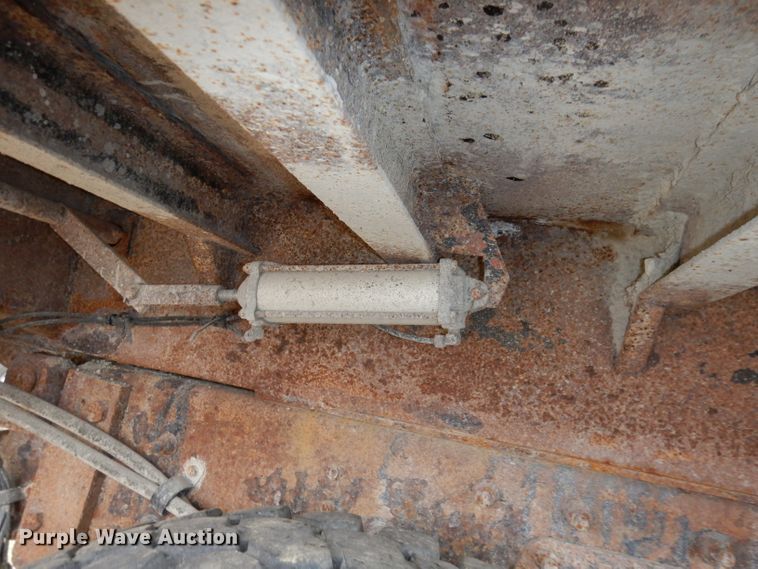 image for item DJ6986 2008 International 7400  dump truck