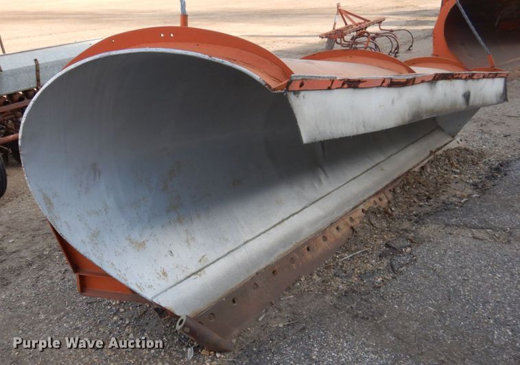 image for item EF9681 11'W snow plow