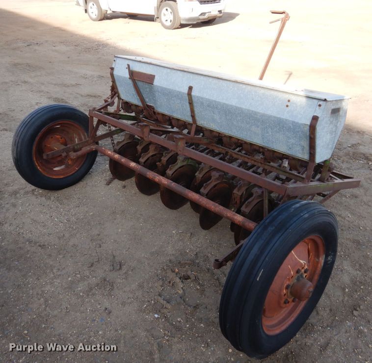 image for item EF9682 John Deere PD5411 grain drill