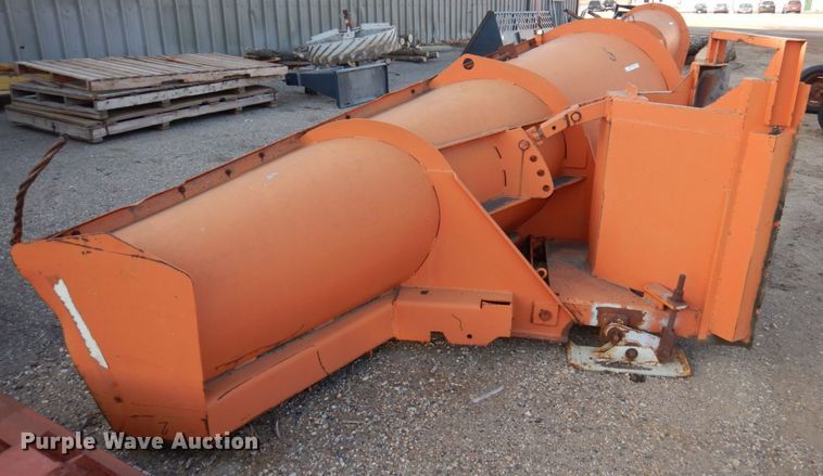 image for item EF9685 10'W snow plow