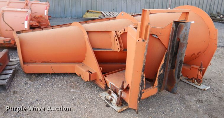 image for item EF9685 10'W snow plow