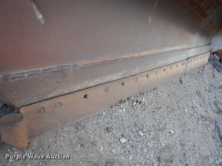 image for item EF9685 10'W snow plow