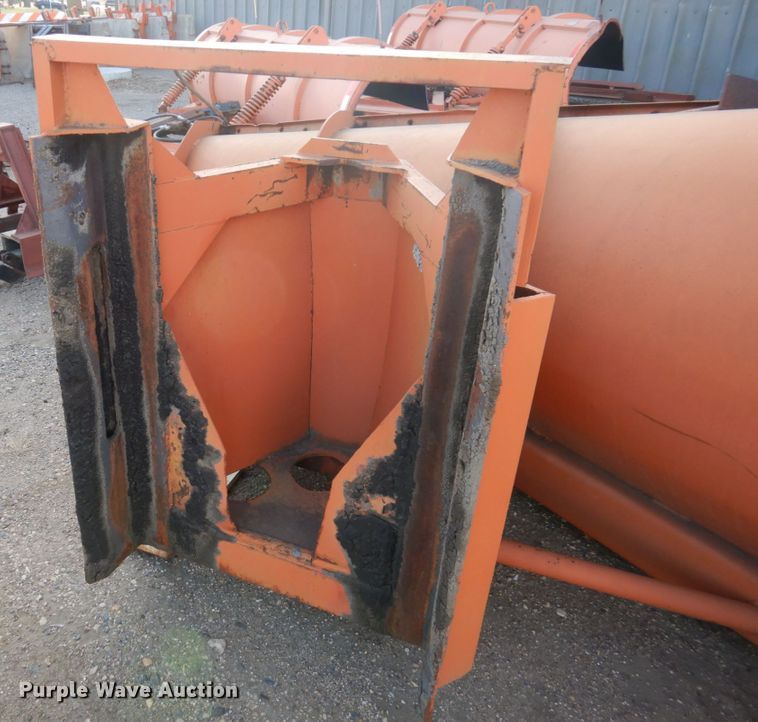 image for item EF9685 10'W snow plow