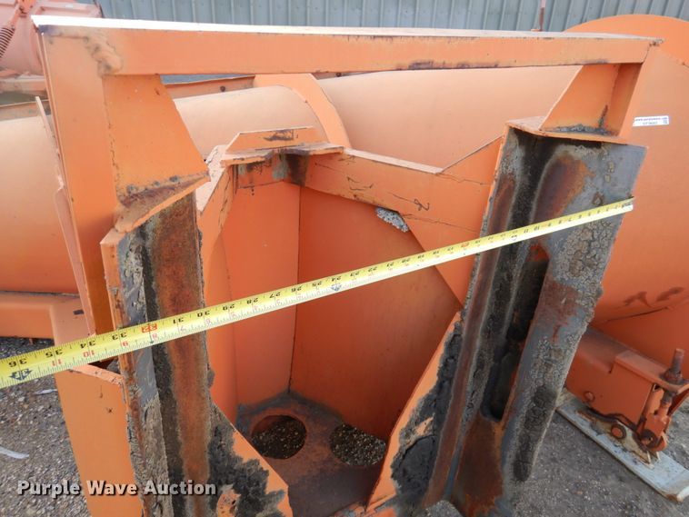 image for item EF9685 10'W snow plow