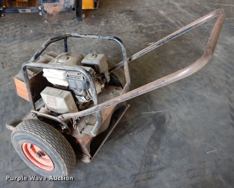 image for item EF9688 MBW GP3030 compactor