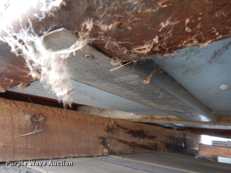 image for item EF9689 Airplane hanger door