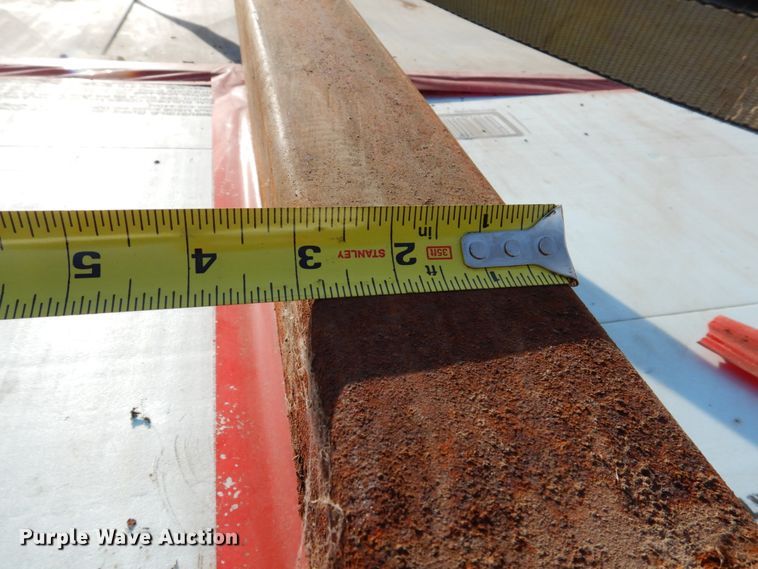 image for item EF9689 Airplane hanger door