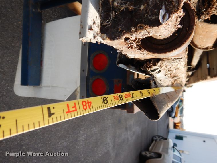 image for item EF9689 Airplane hanger door