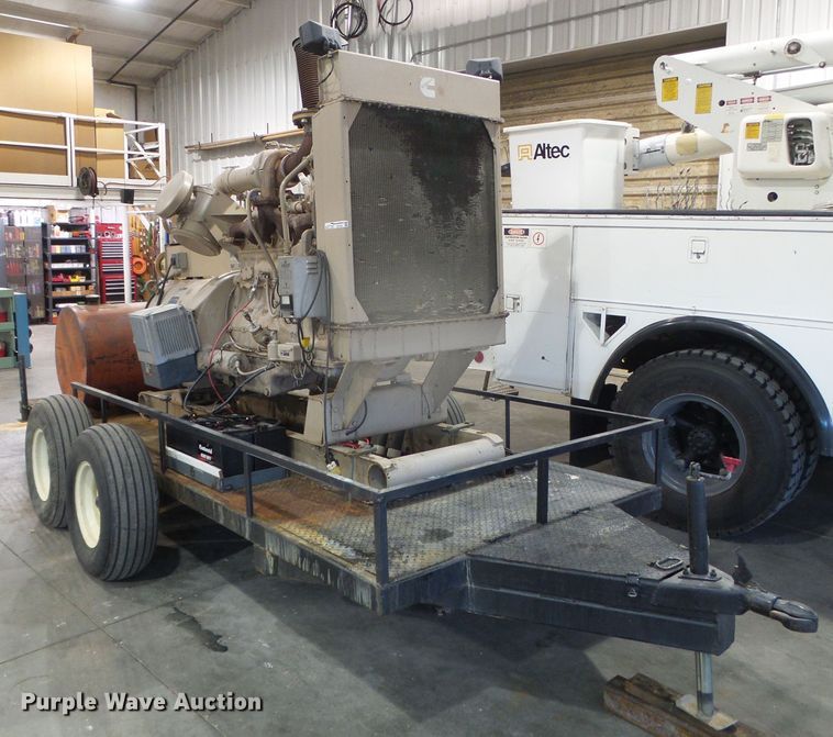 image for item EK9759 Cummins  generator