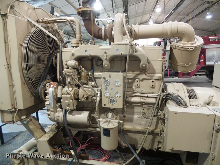 image for item EK9759 Cummins  generator